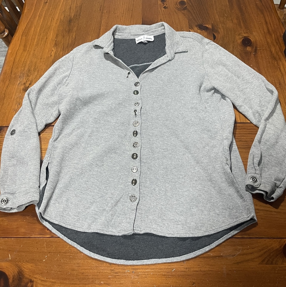Neon Buddha Women's Grey Waffle Thermal Standard Stepping Out Button Down Shirt‎ - Picture 2 of 5